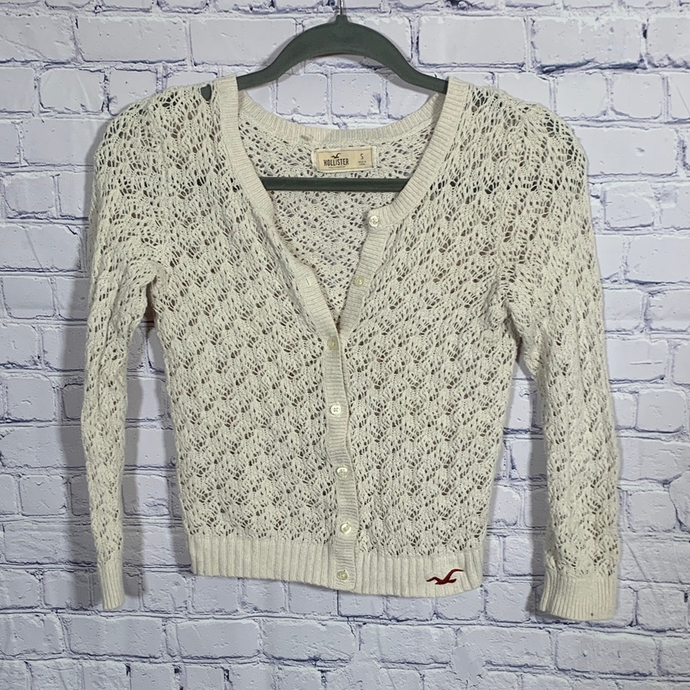 Hollister Womens Y2K Crochet Button Down Sweater Cream Size S Fitted Open Knit